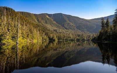 Carlanna Lake Trail