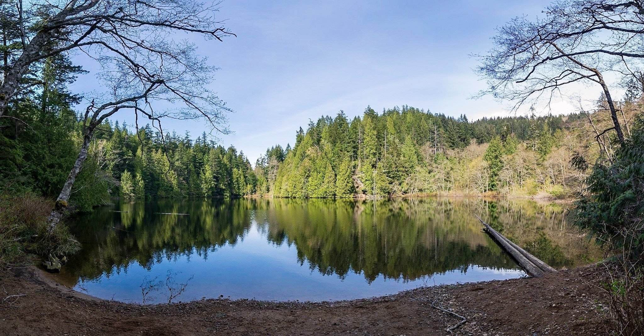 Fragrance Lake Trail