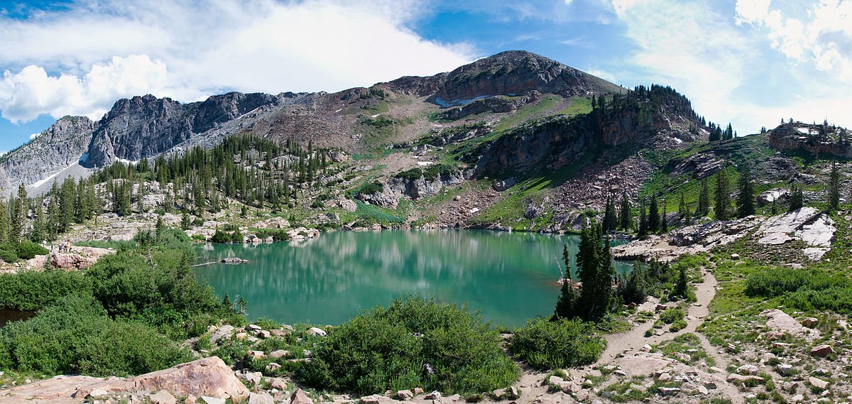Cecret Lake Trail