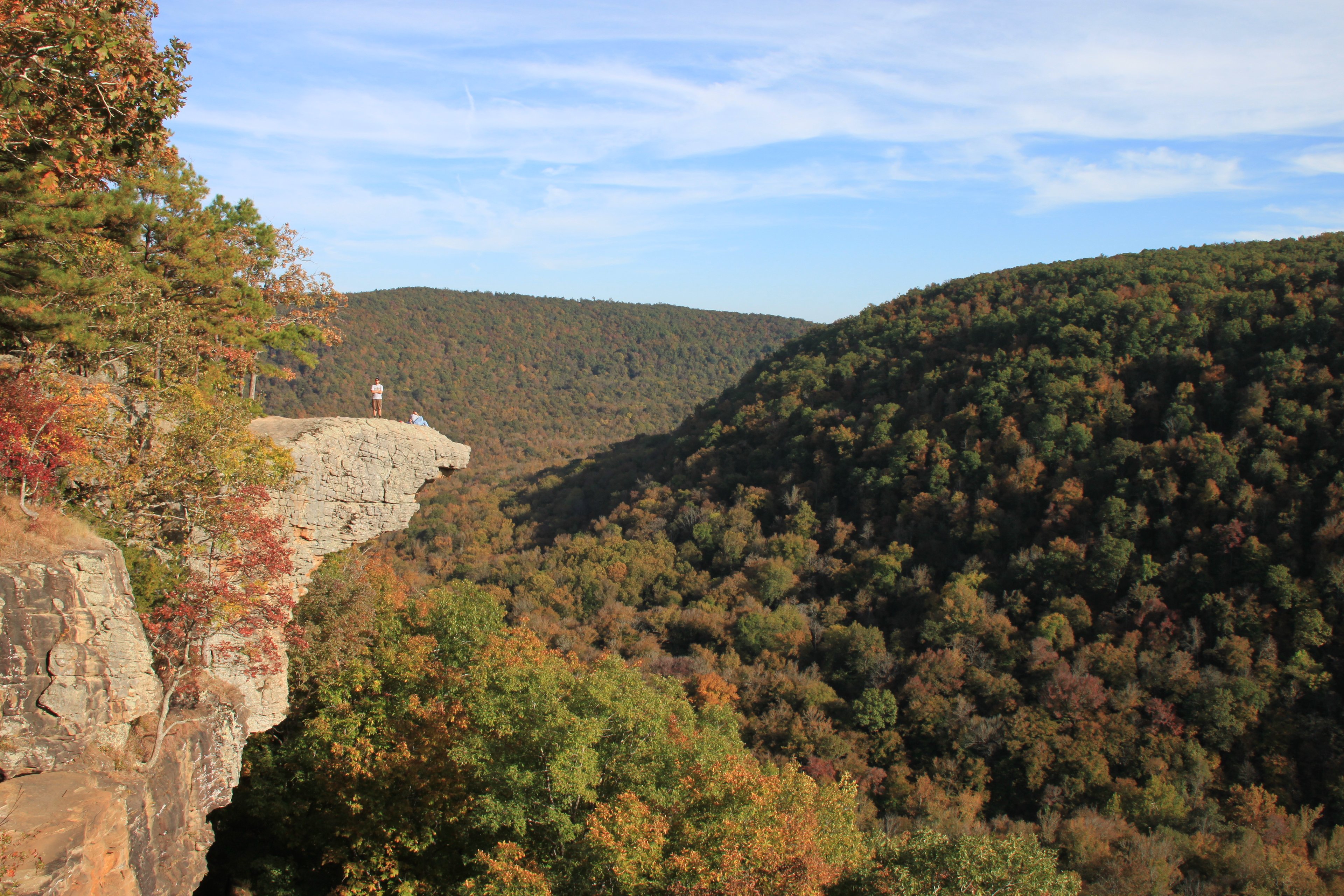 Whitaker Point Trail (Hawksbill Crag)