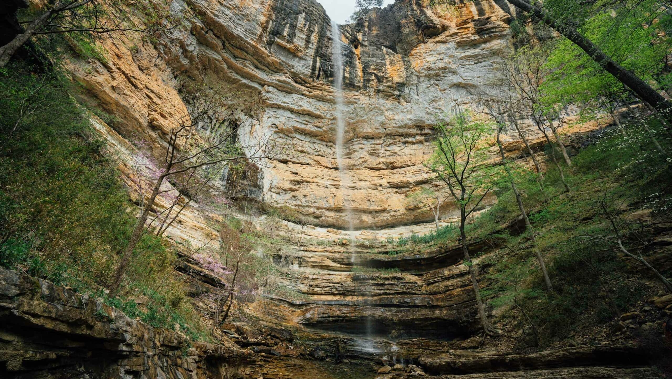 Hemmed in Hollow Trail